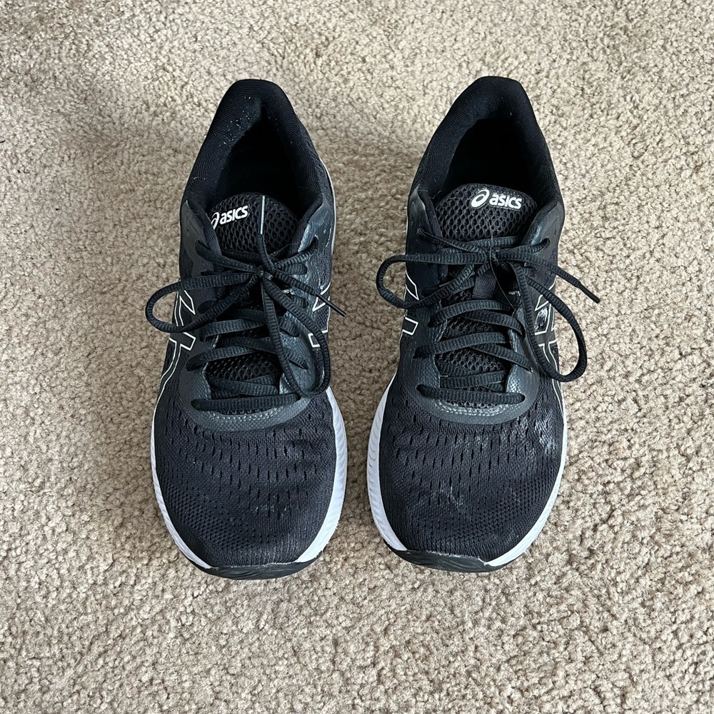 Size 10 ASICS